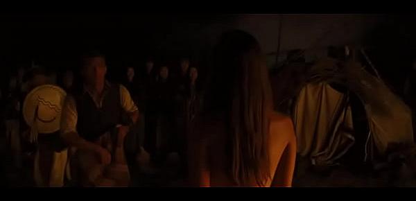  Olivia Wilde - "Cowboys and Aliens" Nude Scene